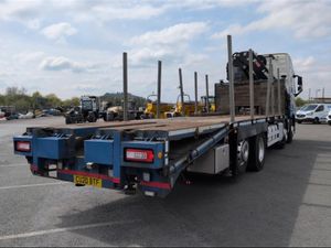 Volvo Hiab Beavertail - Image 3