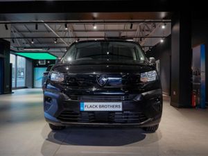 2026 Peugeot Partner PRO Plus 1.5 HDI Manual - Image 3