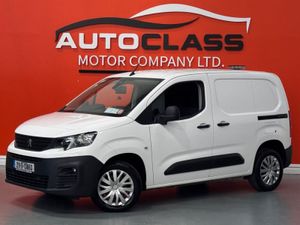 Peugeot Partner Professional Plus 1.5 Blue HDI #63 - Image 4