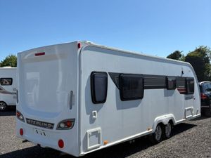 Swift Sterling Eccles 4 Berth Fixed Bed Caravan - Image 3
