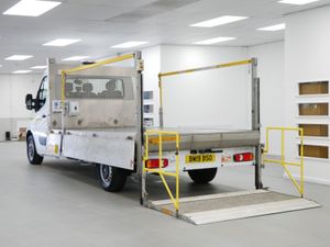 2019 Vauxhall Movano Dropside Van - Image 4