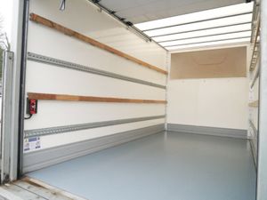 2023 Peugeot Boxer Luton Box Van - Image 4