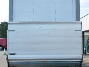 2020 Iveco Daily Luton Box Van - Image 4