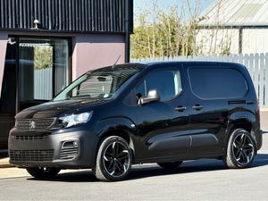 Peugeot Partner 2024 Peugeot Partner PRO PLUS 1.5 - Image 3