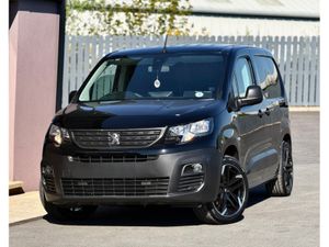Peugeot Partner 2024 Peugeot Partner PRO PLUS 1.5 - Image 2