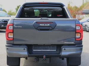 Hilux Invincible X * 360 Cams * Extra spec - Image 4