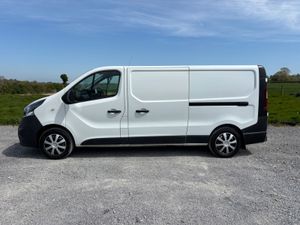 192 Opel Vivaro | 150km | Full Year DOE | Like New - Image 4