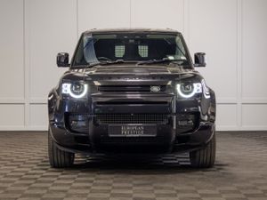 2022 Land Rover Defender D250 SE 3 Seat Commercial - Image 2