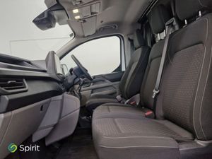 Ford Transit Custom  300 L BASE 2.0 TD **CALL DERE - Image 4