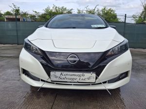 231 Nissan leaf  Premium cold pack  62kw Automatic - Image 4
