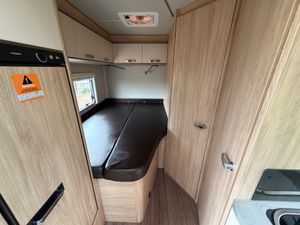 2019 WEINSBERG CARA SUITE 650 R.H.D - Image 2