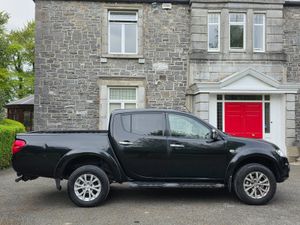 15 Mitsubishi L200 Challenger 2.5 New Doe - Image 2
