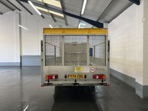 2024 Renault Master Dropside Van - Image 4