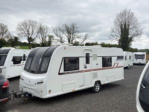Bailey unicorn 4 berth fixed bed caravan - Image 2