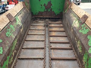 Cross 900 Rear Dung Spreader - Image 3