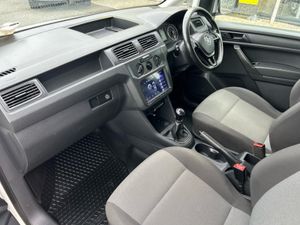 Volkswagen Caddy PV TREND TDI 102HP MANUAL 5SPEED - Image 4