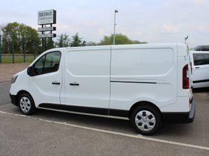 2023 Renault Trafic LL30 Business+ - Image 4
