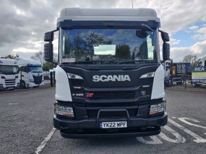 2022 Scania P320 XT 6X2 with 30ft sterling body - Image 2