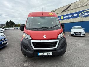 Peugeot Boxer Mini bus - Image 2