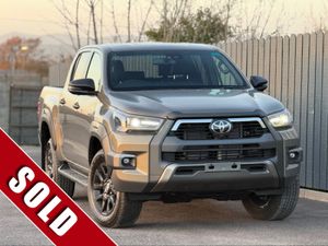 Toyota Hilux INVINCIBLE X 4WD - Image 3