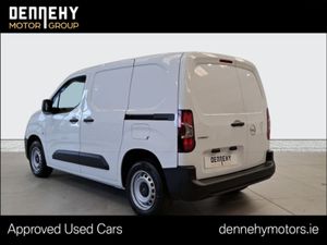 Opel Combo Komfort 3 Seater L1H1 1.5 D 100PS - Image 4