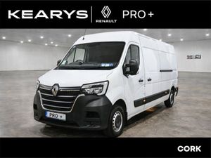 Renault Master FWD LM35 Blue dCi 135 Business MY22 - Image 2