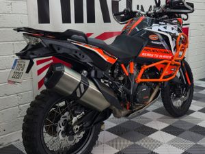 172 KTM 1090 R Adventure - Image 3