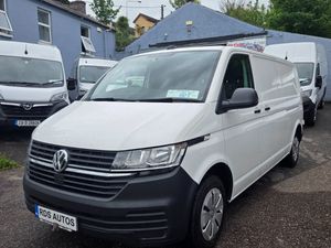 🔥22 VW TRANSPORTER WITH A/C🔥 - Image 3