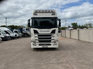 2017 Scania R450 6x2 - Image 2