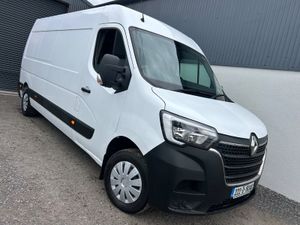 2022 Renault Master ‘ Manufactures warranty 10/27 - Image 2
