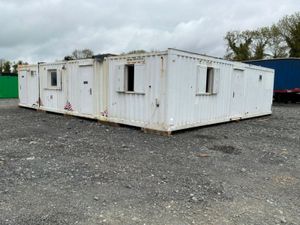 40ft x 32ft MODULAR CONTAINER /  SITE OFFICE. - Image 3