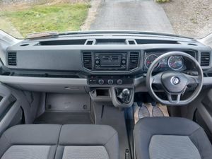 VW CRAFTER 2021' 6 SEATER CREWCAB - Image 4