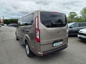 Ford Transit Custom Kombi 320L Trend 2.0TD130 4 - Image 2