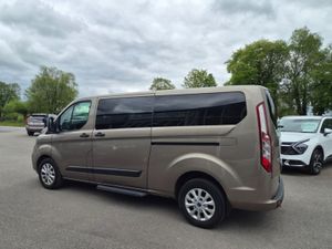 Ford Transit Custom Kombi 320L Trend 2.0TD130 4 - Image 3