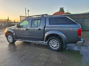 2012 Nissan Navara Outlaw  3.0 V6  Automatic - Image 4