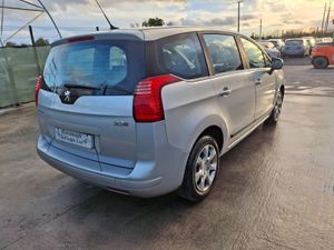 2011 Peugeot 5008 1.6L Diesel 7 Seater - Image 4