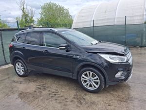 2018 Ford Kuga Zetec.. Very Light Damage - Image 2