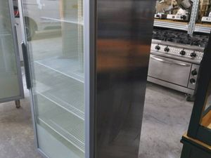 Electrolux display fridge x12 - Image 2