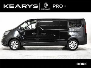 Renault Trafic LL30 Blue dCi 130 Sport Panel Van M - Image 3