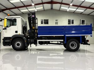 2017 MAN TGM 18-250 18-TON TIPPER WITH CRANE - Image 4