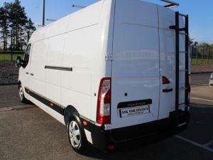 2023 Renault Master LM35 Business+ - Image 4