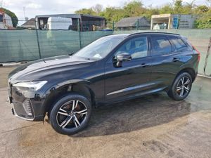 212 Volvo XC60  B4 R Design  Automatic - Image 2