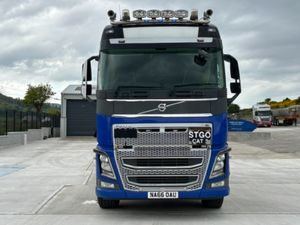 2016 VOLVO FH16-650  4-AXLE DOUBLE DRIVE - Image 2