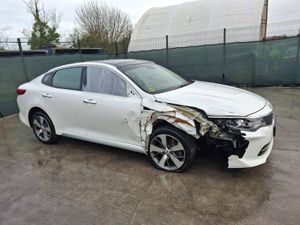172 Kia Optima GT line 1.7 Diesel - Image 2