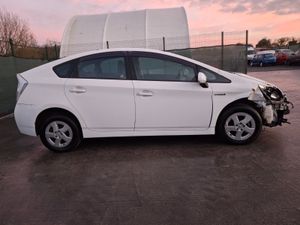 2011 Toyota Prius Hybrid Automatic - Image 3