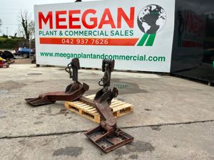HYDRAULIC  STABILISER / JACK LEGS ASSEMBLY. - Image 2