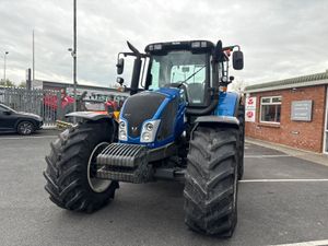 2013 Valtra N163 Versu - Image 3