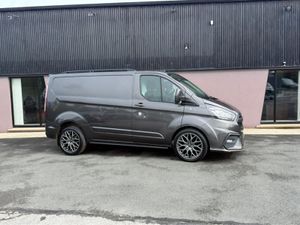 Ford Transit Custom CUSTOM LIMITED EDITION - Image 3