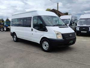 Ford Transit 2014 14 SEATER MINIBUS - Image 4