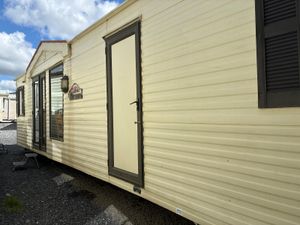 AFFORDABLE 2 BED SINGLE GLAZED AND TURN KEY - Image 2